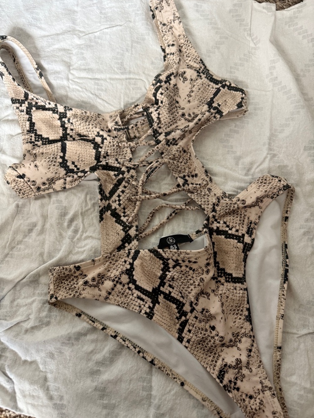 Missguided Beige and Black Snake-Print One-Piece Swimsuit